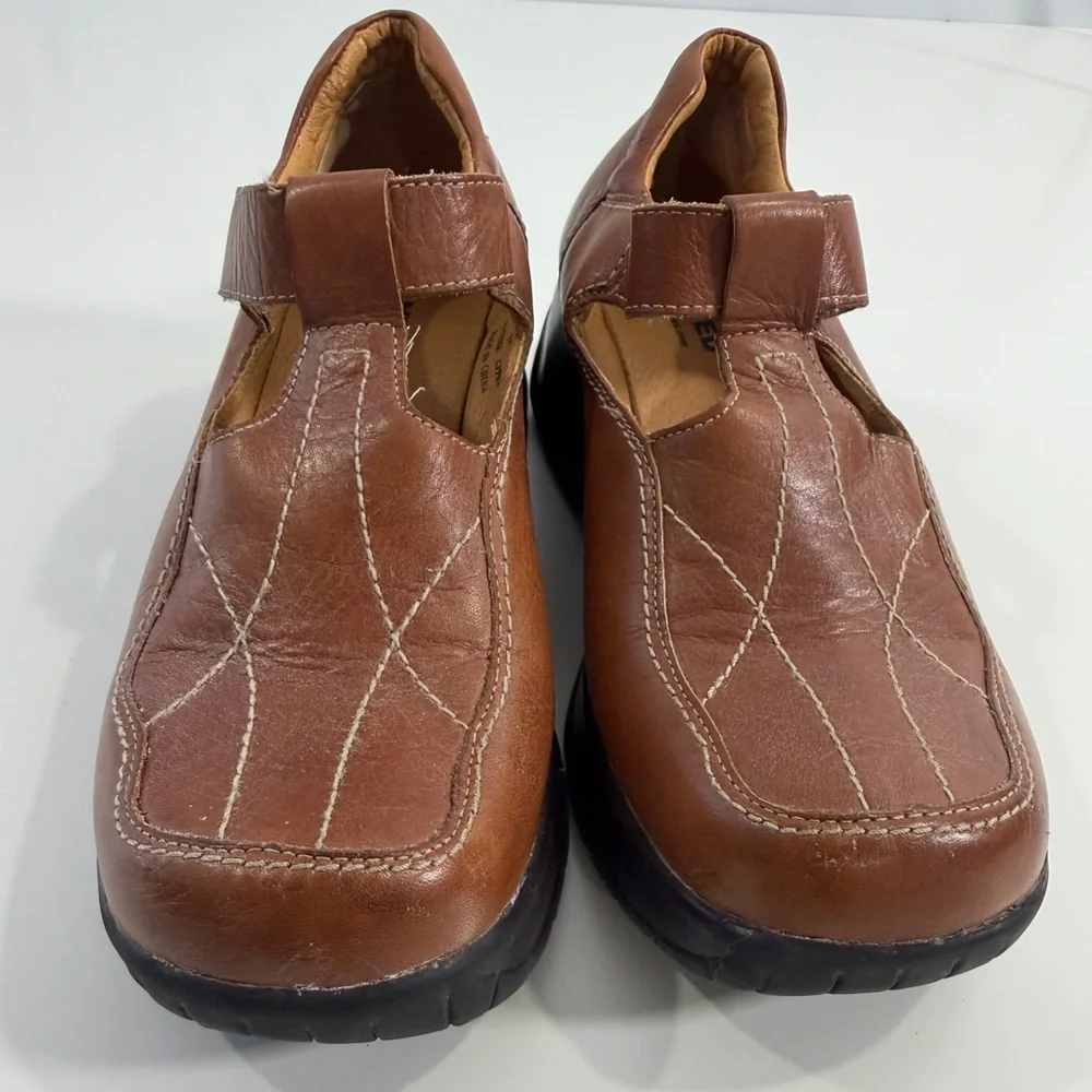 WANTED Vintage 90s Brown Leather Mary Jane Comfort‎ Shoe 8.5